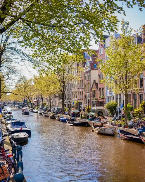 Grachten in Amsterdam centrum, locatie theorie cursus Amsterdam